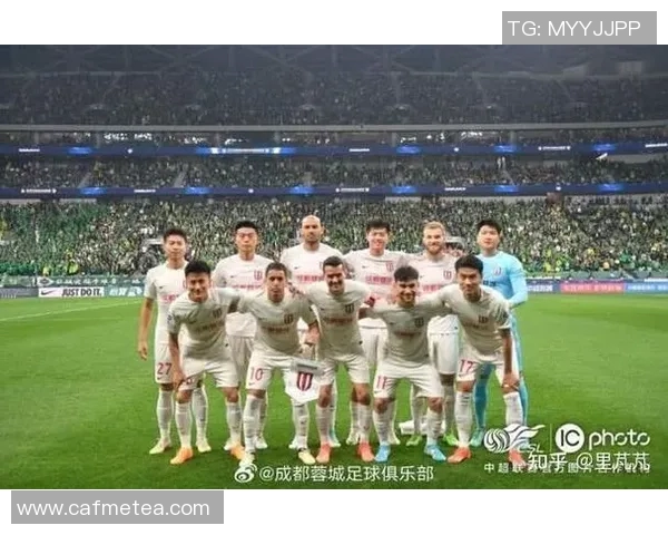 足球灵活性排行榜揭晓上海足球队荣获第三名展现实力与潜力